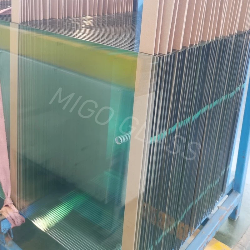 tempered glass balustrade